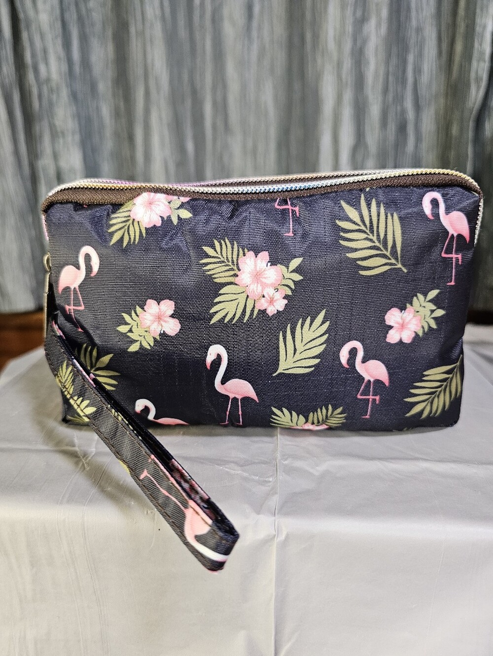 Everyday Essentials Bag - Flamingo Nights